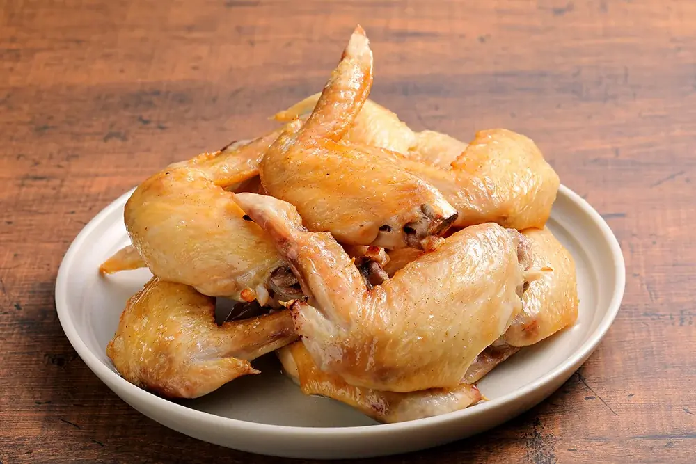 昼は「鶏白湯ラーメン」、夜は「焼手羽」イーストンが提案する二毛作スタイルの新しい食文化鶏白湯ラーメン『白鶏舎』　焼手羽専門店『トリノイロ』4月9日（木）11:00 笹塚にオープン！ 画像 7