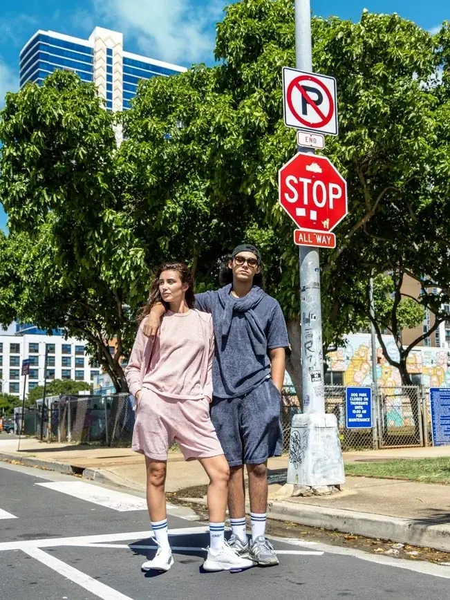 【LIMITED EDITION】ストリートパジャマブランド「Chill ST」ハワイ発祥ブランド「Lilly&Emma」とのコラボアイテムをハワイ限定発売 画像 6