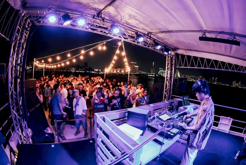 【横浜の海が、1ヶ月間“ライブハウスにも、クラブにもなる”。】船の上の音楽フェスティバル「夏クル2026」開催決定！ 画像 9