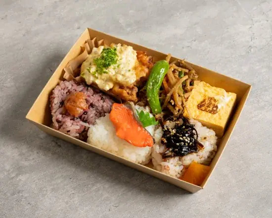 TV・ラジオで話題沸騰のおにぎり専門店「ONI&Co.」が、JR東京駅のエキナカ商業施設「グランスタ東京」に２号店をオープン 画像 3