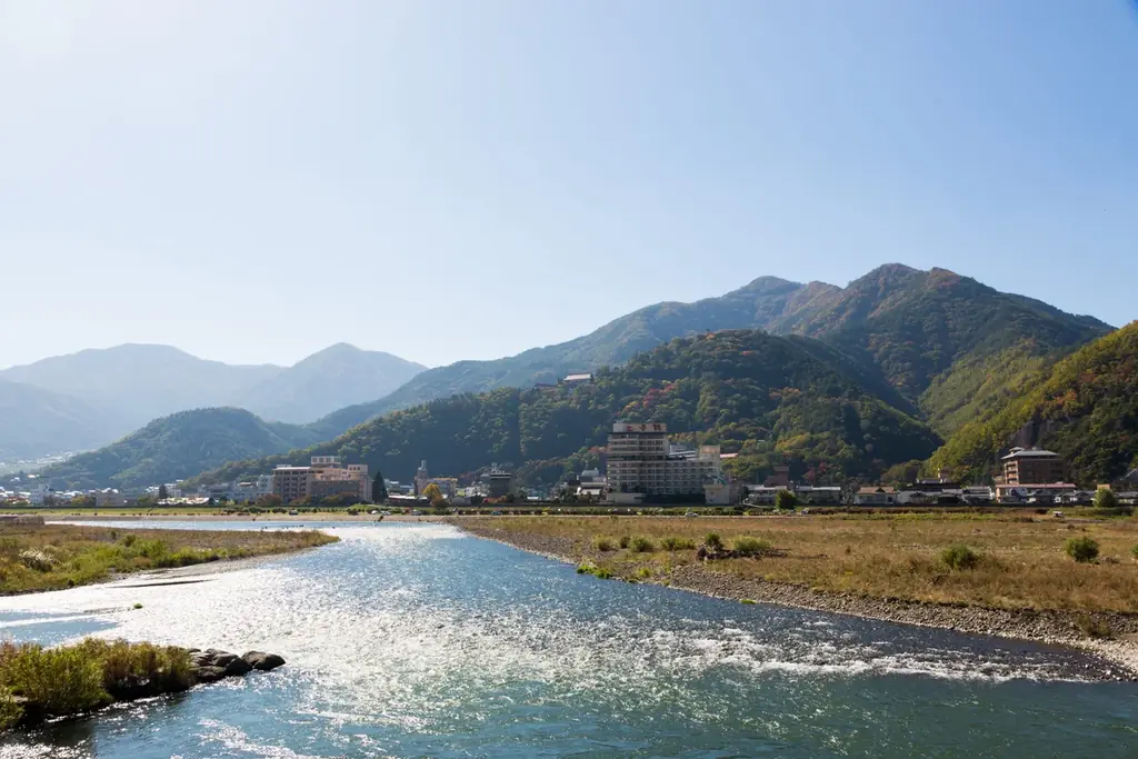 【長野県千曲市】日帰り温泉「湯のさとちくま 白鳥園」指定管理者変更のお知らせ 画像 12