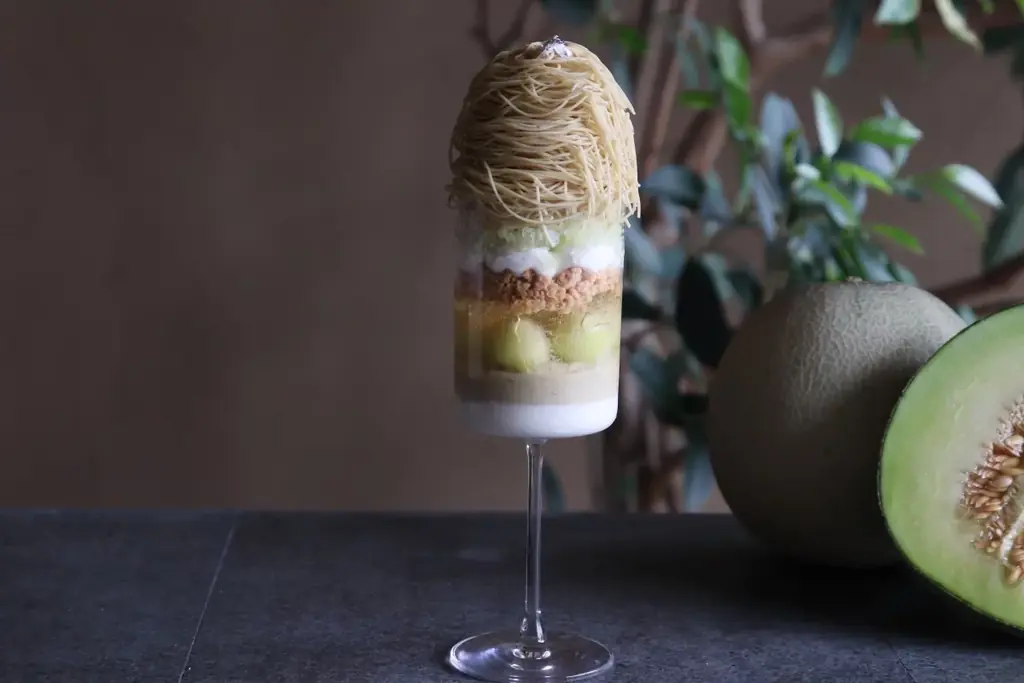 【和栗専門 紗織】初夏限定、メロンと枇杷を使用した新作スイーツが登場 画像 2