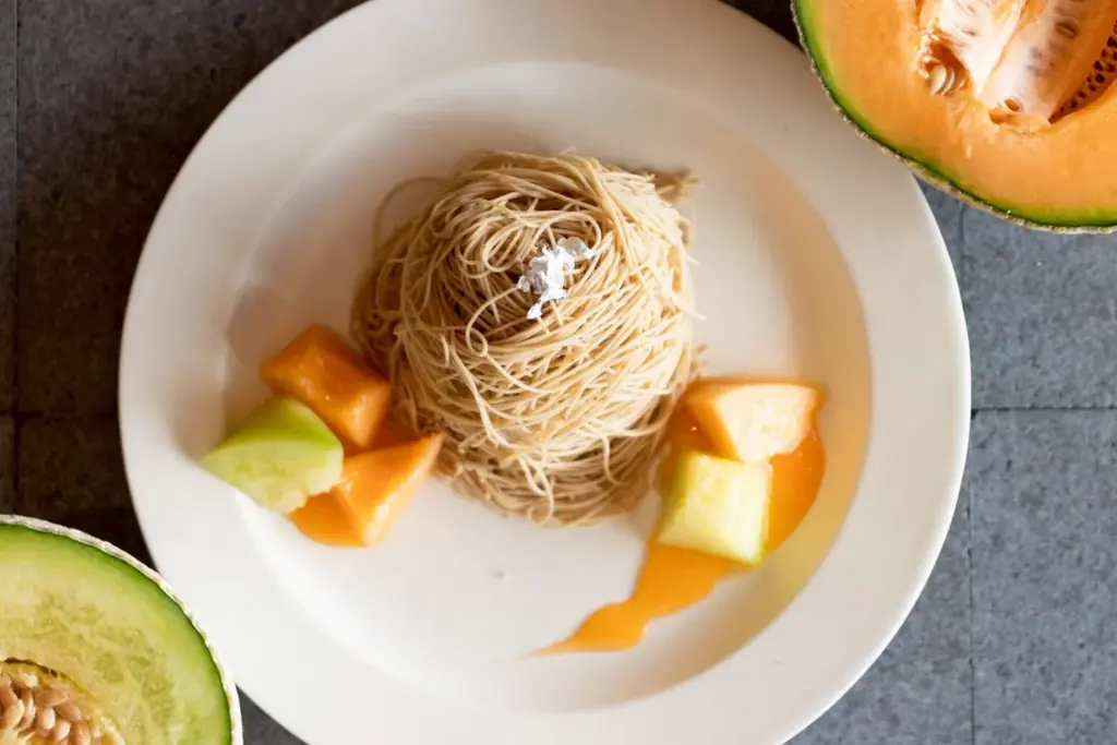 【和栗専門 紗織】初夏限定、メロンと枇杷を使用した新作スイーツが登場 画像 6