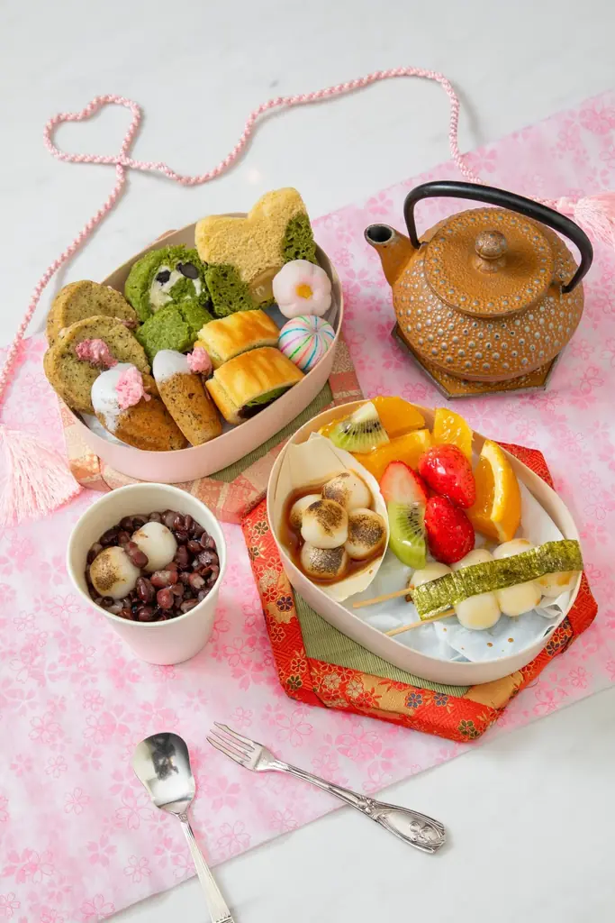 春の和スイーツを楽しむ限定メニューが登場｜桜×苺のアフタヌーンティーやお花見スイーツを「UNPASS CAFE」で提供 画像 3