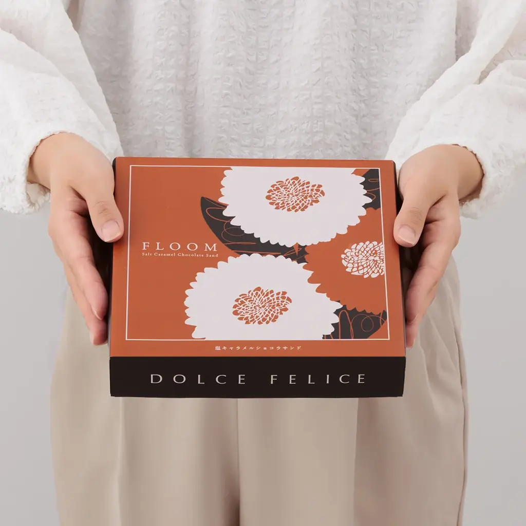 KEYUCAのスイーツブランド「ドルチェフェリーチェ」から新作登場！ザクッと食感、甘さと塩気が織りなす“クセになる”１枚。「FLOOM（フルーム）塩キャラメルショコラサンド」3月27日より新発売 画像 7