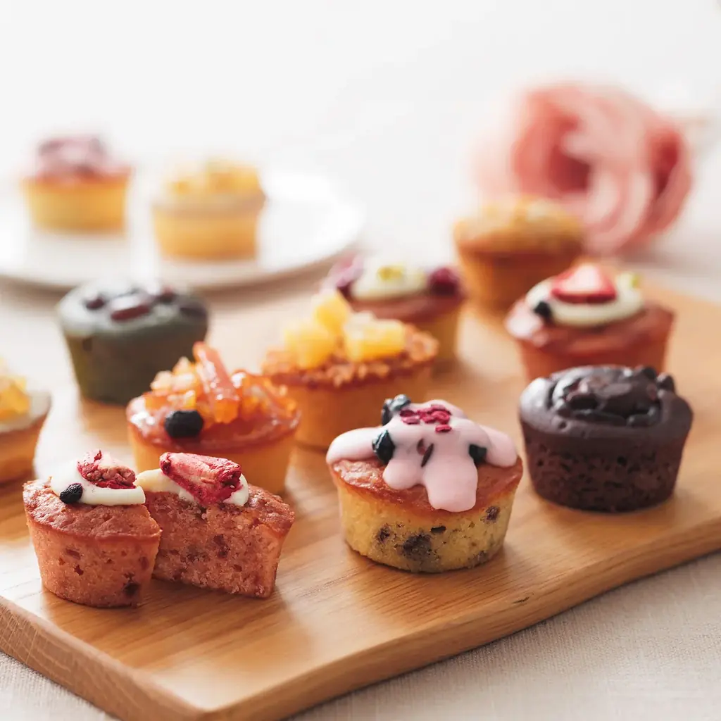 KEYUCAのスイーツブランド「ドルチェフェリーチェ」から新作登場！ザクッと食感、甘さと塩気が織りなす“クセになる”１枚。「FLOOM（フルーム）塩キャラメルショコラサンド」3月27日より新発売 画像 8