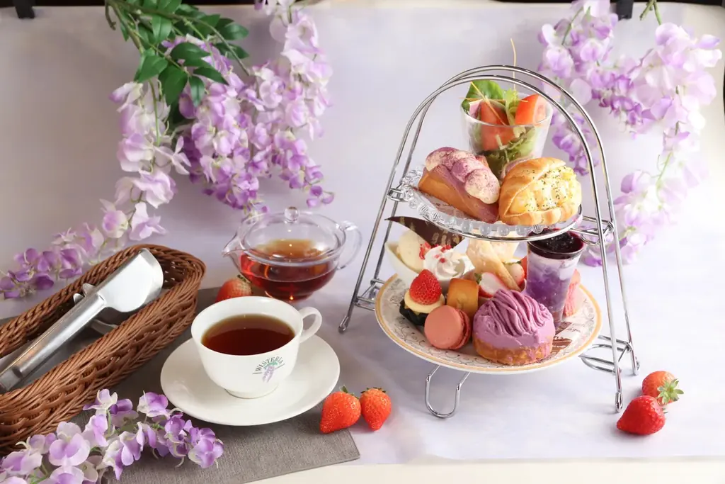 350本以上の藤の花と、5000株以上のツツジが咲き誇る『ふじのはな物語～大藤まつり2026～』が2026年4月11日（土）より開幕！ 画像 29