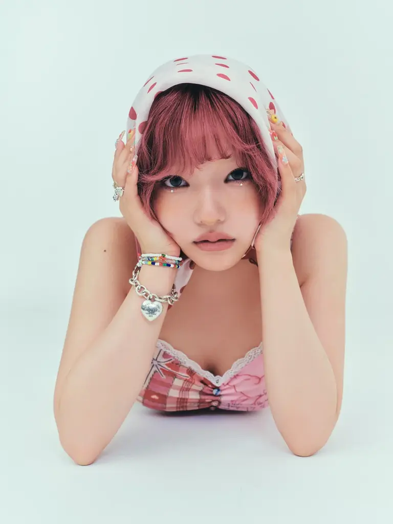 【LiLi×LAGUA GEM】唯一無二の存在感を放つ特別なコレクションが誕生 画像 11