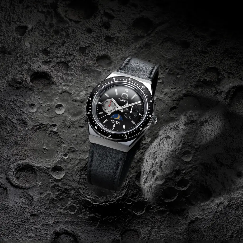 アポロ17号が視た“月”と“地球”を腕元に。宇宙への憧憬をディテールに宿した、NASA×TIMEXの最新コラボ時計『Q Timex × NASA』が登場。 画像 4
