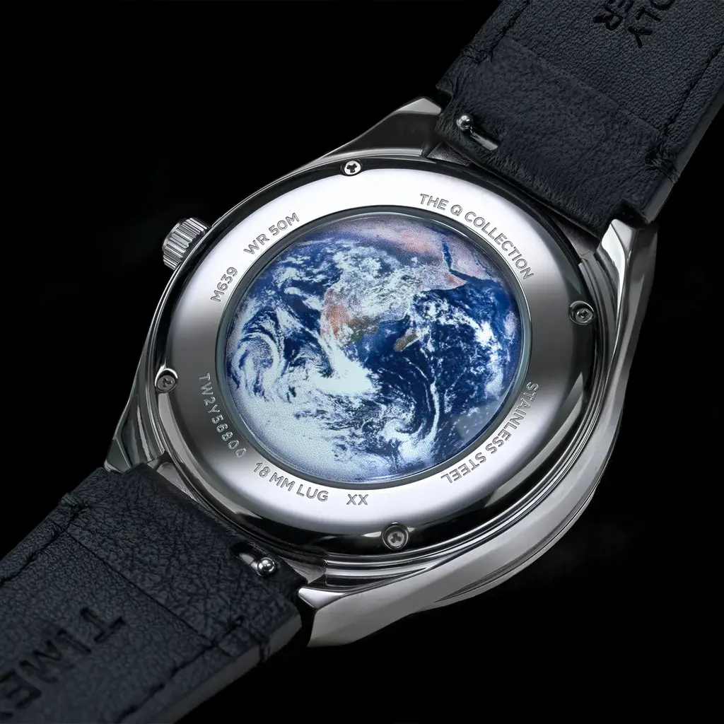 アポロ17号が視た“月”と“地球”を腕元に。宇宙への憧憬をディテールに宿した、NASA×TIMEXの最新コラボ時計『Q Timex × NASA』が登場。 画像 7