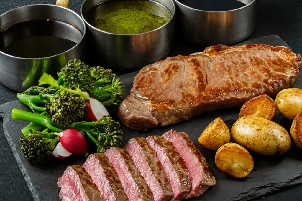 【ホテルグランヴィア広島】まるで“世界一周”！19か国のグルメを味わう贅沢「旅するビュッフェ 世界美食めぐり」抹茶のモンブラン＆ローストビーフが今フェアもランチ限定で登場！ 画像 2