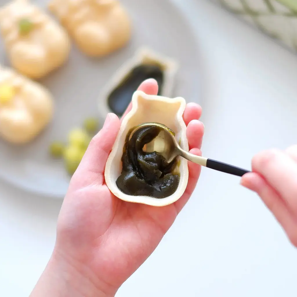 京都生まれの人気菓子「ハムスターモナカ」に、新緑の季節にぴったりの抹茶バージョンが登場。 画像 14