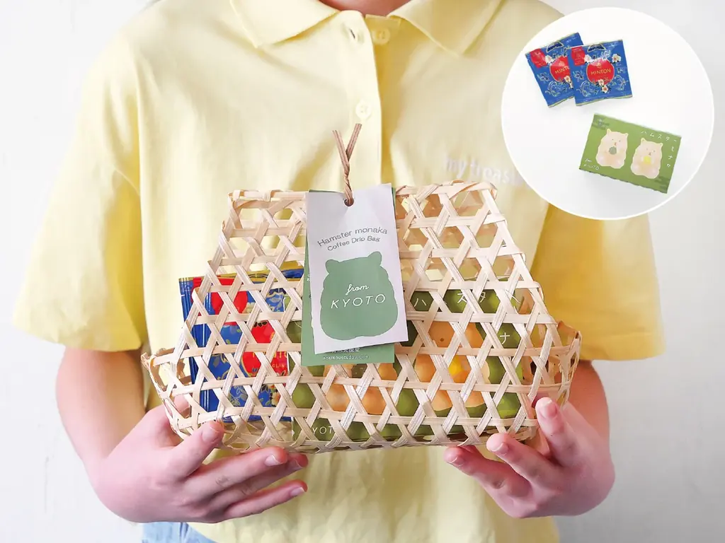 京都生まれの人気菓子「ハムスターモナカ」に、新緑の季節にぴったりの抹茶バージョンが登場。 画像 21