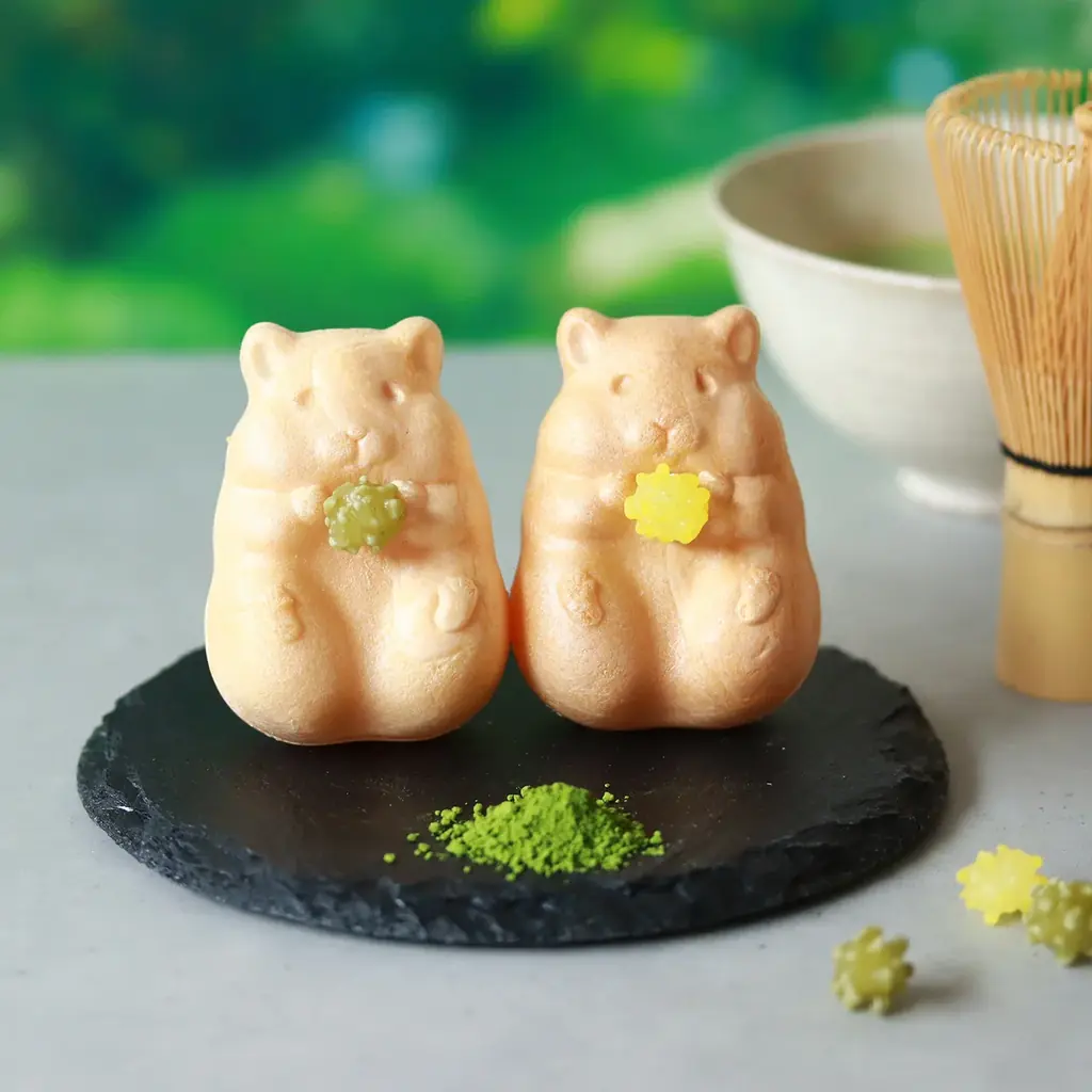 京都生まれの人気菓子「ハムスターモナカ」に、新緑の季節にぴったりの抹茶バージョンが登場。 画像 3