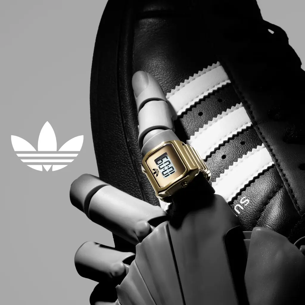 「adidas Originals(アディダス オリジナルス)」、初のリングウォッチ「DIGITAL TWO RING（デジタル ツー リング）」を発売。 画像 1
