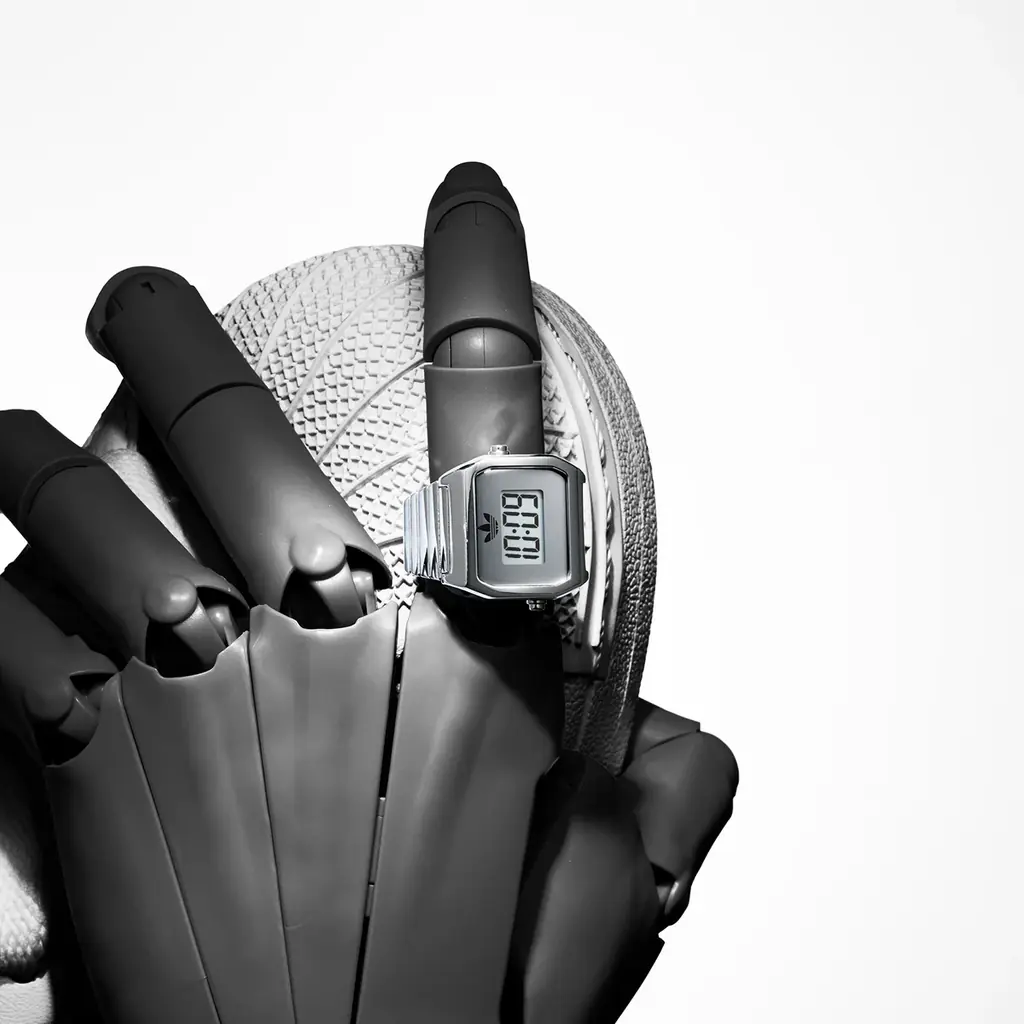 「adidas Originals(アディダス オリジナルス)」、初のリングウォッチ「DIGITAL TWO RING（デジタル ツー リング）」を発売。 画像 9