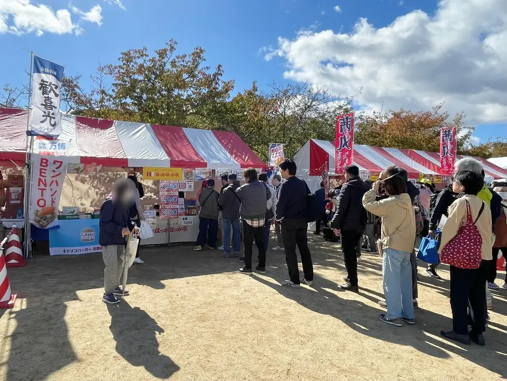 万博グルメで22万食を記録した大人気メニュー「ワンハンドBENTO」が進化して百貨店出店に初挑戦！4月29日にリニューアルオープンするあべのハルカス近鉄本店 惣菜エリアでほっかほっか亭常設店舗が登場！ 画像 9