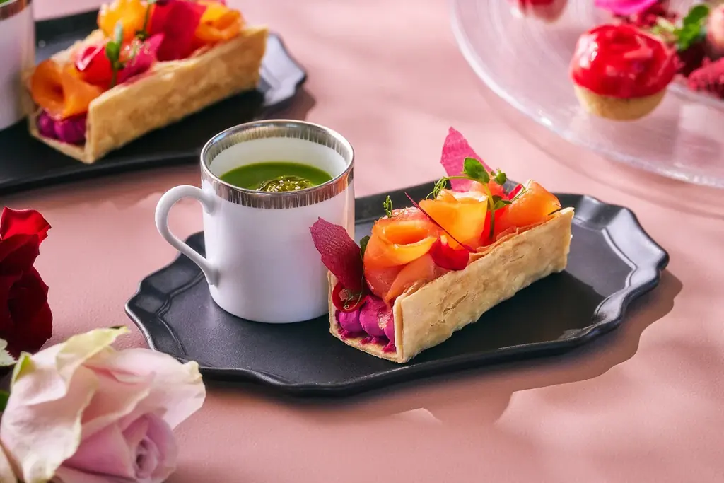 美しく咲き誇るローズガーデンをデザインした季節のアフタヌーンティーFloral Blossom Afternoon Tea～Rose～を販売 ザ・プリンスギャラリー 東京紀尾井町 画像 5