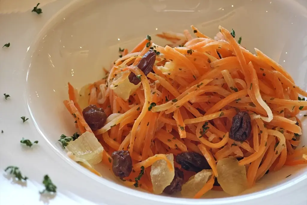 旬の味わい華やかに【徳島 春にんじんフェア】4/12スタート！ カクテル、ケーキ、サラダ、天ぷら etc. 画像 11