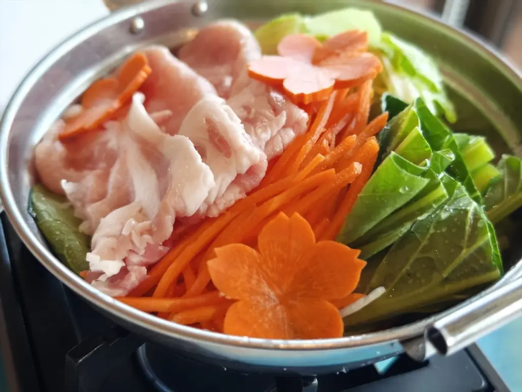 旬の味わい華やかに【徳島 春にんじんフェア】4/12スタート！ カクテル、ケーキ、サラダ、天ぷら etc. 画像 9