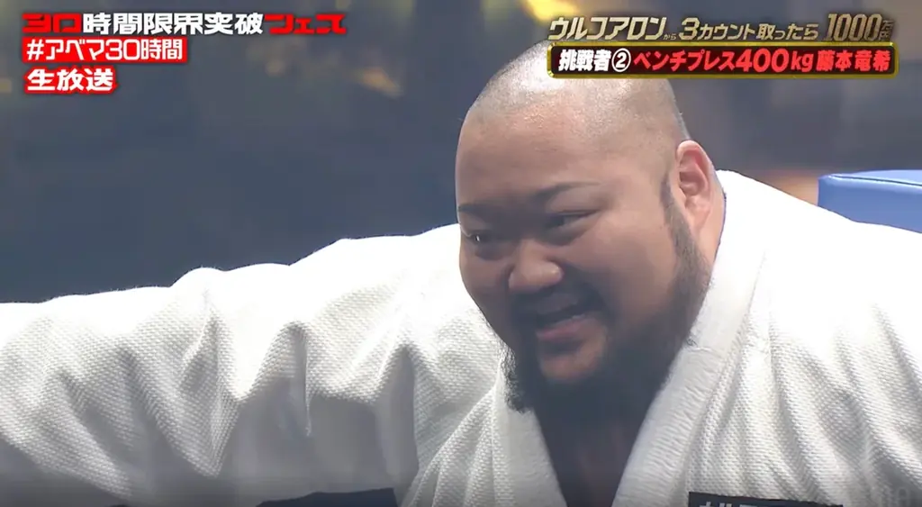 ウルフアロン、カカロニ・栗谷や“ベンチプレス400キロ男”ら挑戦者全員を1分以内に撃破！ウルフ「すごい悪いことしちゃった気分…」6人の子どもたちが客席から見守るノッコン寺田をわずか18秒で瞬殺 画像 8