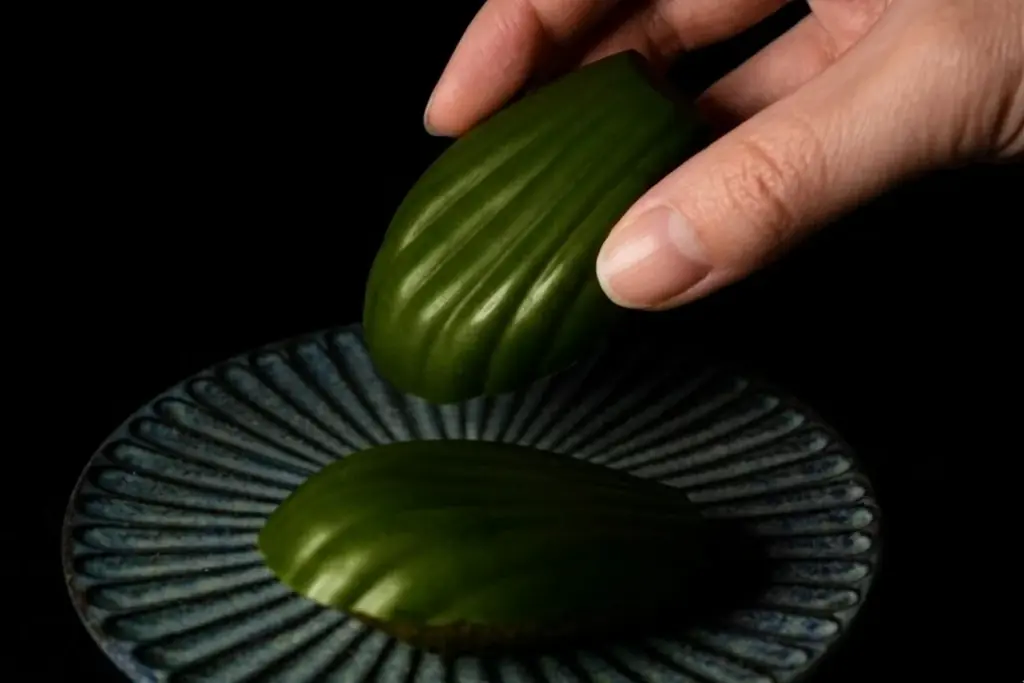 【濃厚抹茶マドレーヌ】12秒に1個売れた大人気お取り寄せスイーツブランドから新商品が登場！発売を記念して期間限定特別セットの販売も実施 画像 3