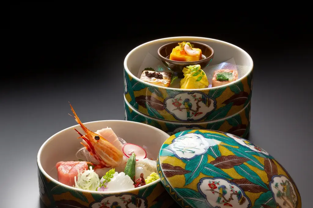 加賀・山中温泉【ファミリー旅を応援】幼児無料、小学生半額、グルメ ＆ 温泉チケット、鯛のお造り、色浴衣、カラオケ無料 etc. 公式HPだけの 1日5組限定プラン発売 画像 23