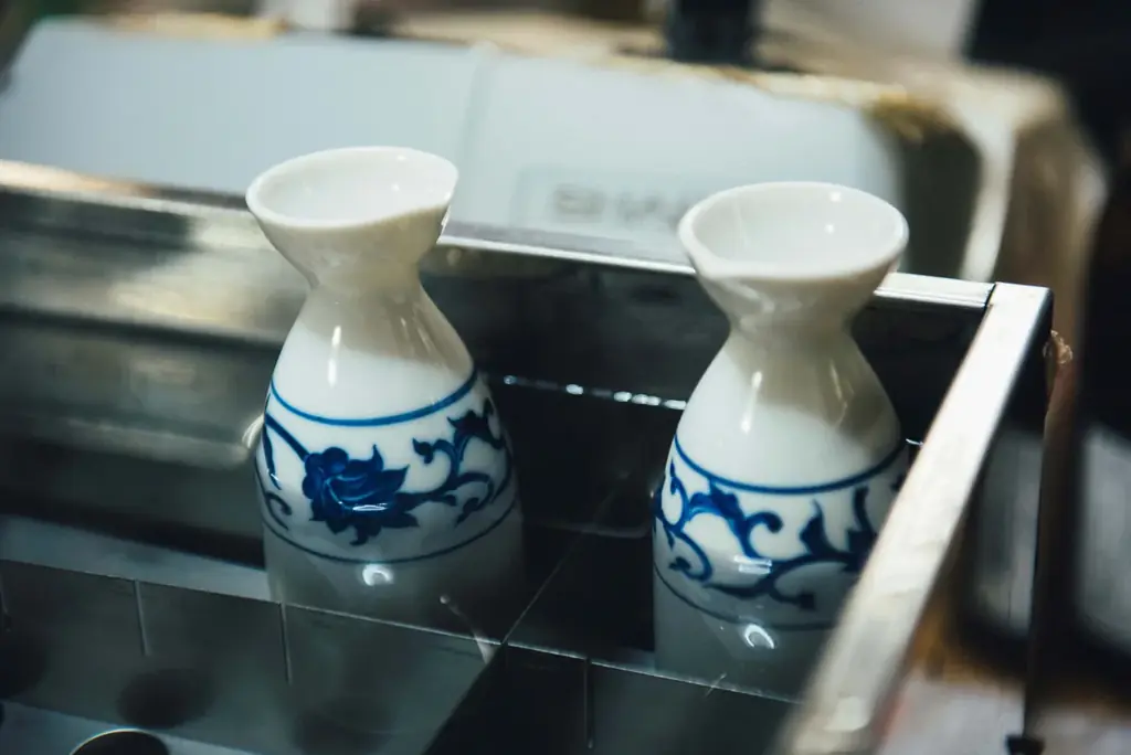 東京・日本橋エリアで、全国約50蔵の日本酒が味わえる“利き酒イベント”4月25日開催。ここ数年は約7,000名を動員し、今春で10回目の開催！フード販売、物販、イベント等が盛りだくさん。 画像 12