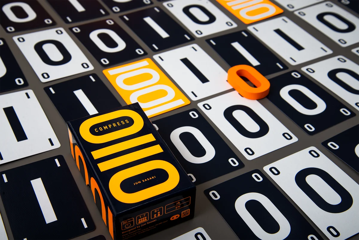 ボードゲーム『コンプレス』2026年5月発売。驚きの「カンニングペーパーをつくる」カードゲーム。 画像 4