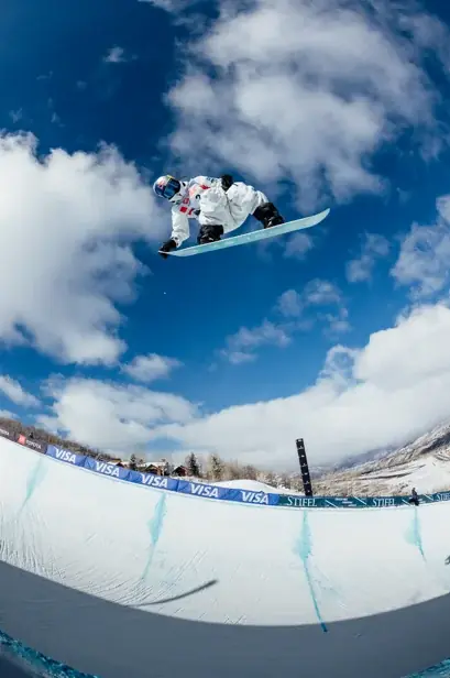 チームライダー深田茉莉・長谷川帝勝・小野光希の活躍を讃える特別なスノーボード　セレブレーション・スノーボード 4月14日（火）より限定販売 画像 5