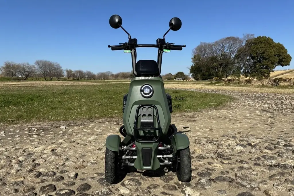 【ついに情報解禁】ブレイズ、「特定小型原動機付自転車」区分で当社初の4輪モデル「BLAZE e-CARGO（ブレイズ イーカーゴ）」を発売！ 画像 13