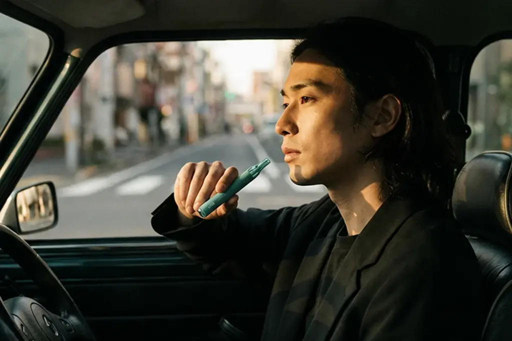 吸引式フレーバーデバイス「OXIA」、カラオケアプリ「ポケカラ」と共同キャンペーンを実施 画像 4