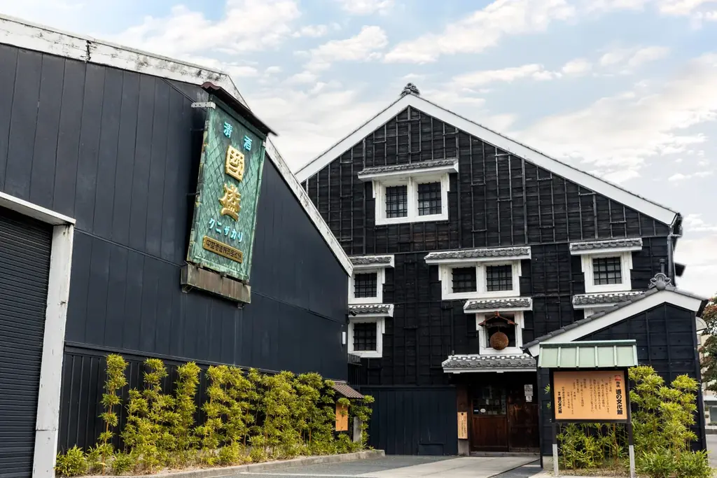 【母の日ギフトや春の贈り物に】５月に咲く桜で、自宅で花見酒が楽しめる「おうちでお花見 ～梅酒と盆栽セット～」が発売 画像 9