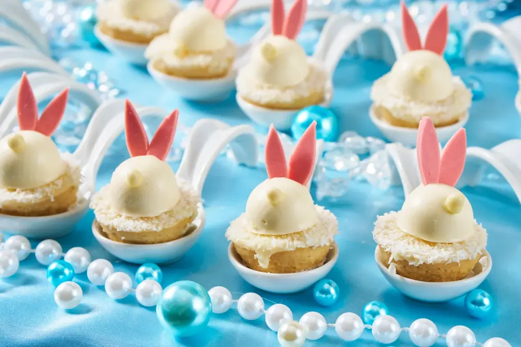 【ダブルツリーbyヒルトン沖縄北谷リゾート】ランチ＆スイーツビュッフェ『アリスと不思議なブルーオーシャン～海底時計が刻むもうひとつの物語～』 画像 5