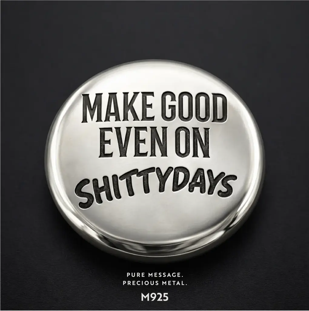 M925 大人気漫画『左ききのエレン』の名台詞が純銀の缶バッジに 画像 6