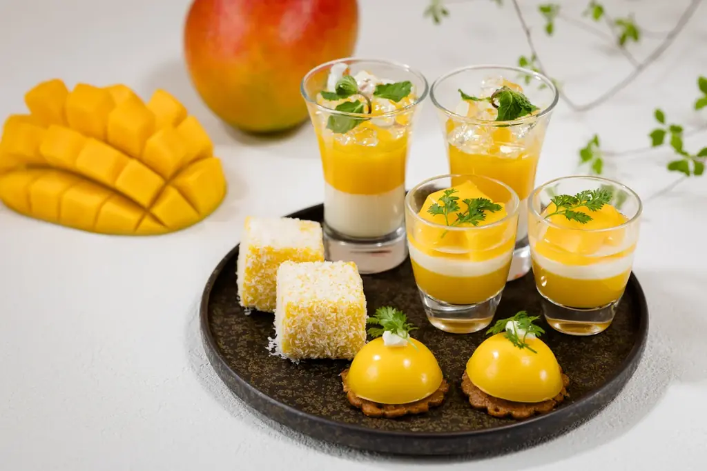 名駅徒歩5分、地上80mの絶景レストランで楽しむ初夏のご褒美！　　とろける宮崎県産マンゴー×抹茶の贅沢アフタヌーンティー 画像 3