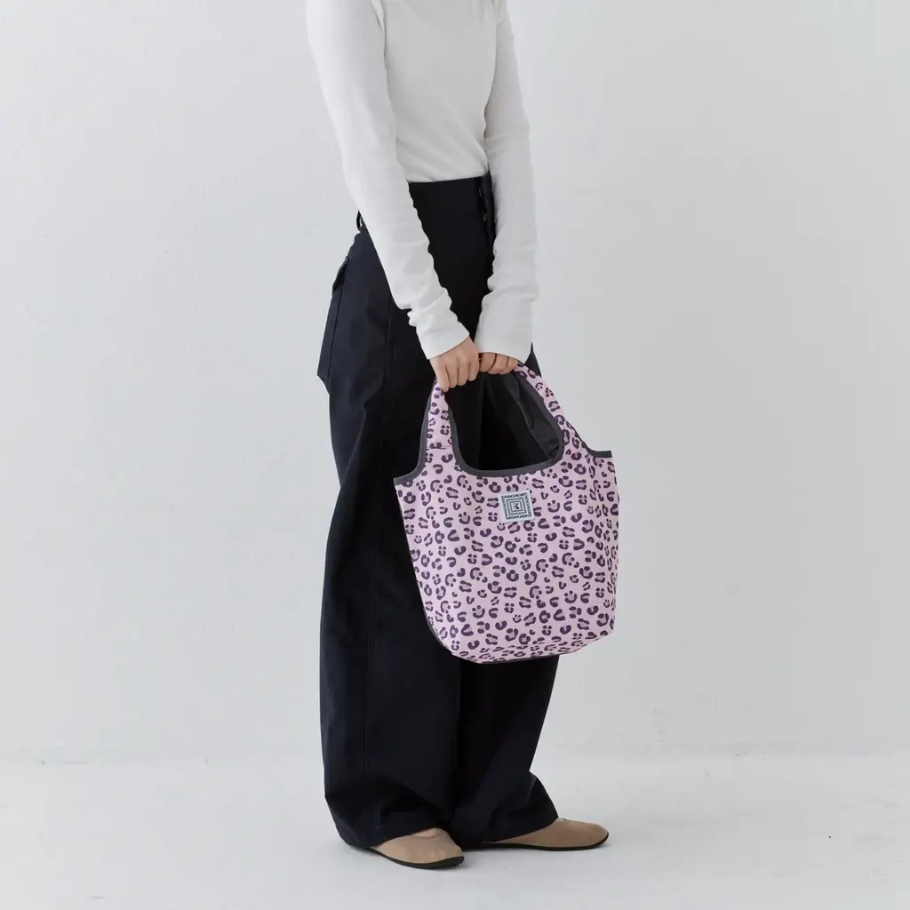 【紀ノ国屋】人気の「まとまる保冷バッグ」スモールサイズで、アニマル柄がでた！３色展開で新登場！ 画像 2