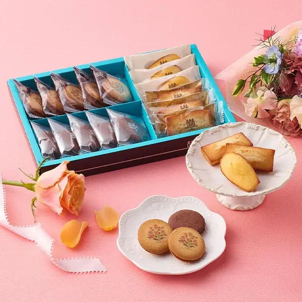 加熱せずに果樹園しぼりの生のいちご果汁をそのまま！アンリ・シャルパンティエから、ママ想いのやさしさを込めた母の日限定「母の日いちご」のフィナンシェギフトが新発売 画像 7