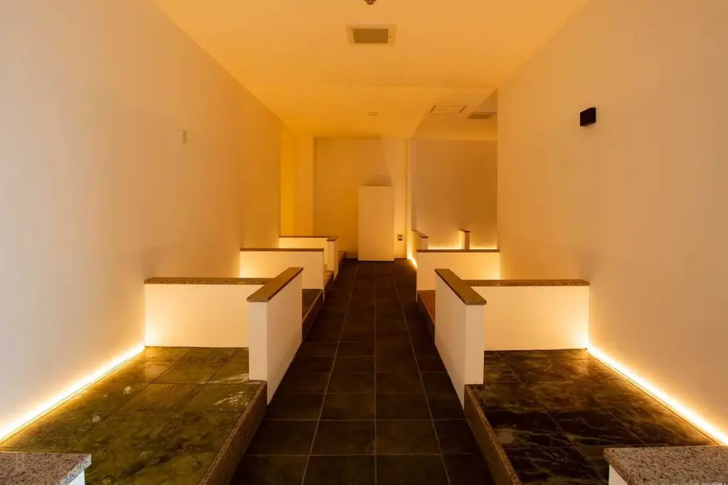 【1泊3食付で18,000円台〜】関西最大級のオールインクルーシブグランピング〈カリコリゾート淡路島〉で『熟成肉ダイニング誕生記念プラン』を販売開始。さらに期間限定で「縁日」毎日開催！ 画像 13