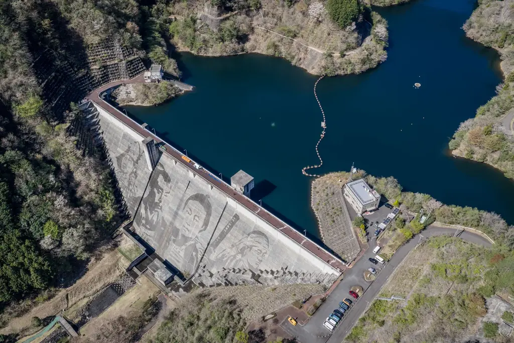 東京藝術大学、ドン・キホーテ、浅草花やしきなど、上野・浅草エリアに続々と洗浄アートが出現!日本初・汚れた壁をキャンバスに、洗浄しながら様々な団体を宣伝する『ケルヒャー洗伝プロジェクト』 始動! 画像 9