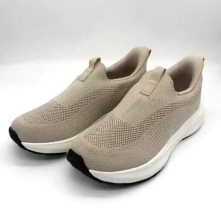 PB「CLOSSHI PREMIUM」からASHI-TOREインソール搭載スニーカーが新登場！「欲しい機能」の声から生まれたスニーカーです！ 画像 3