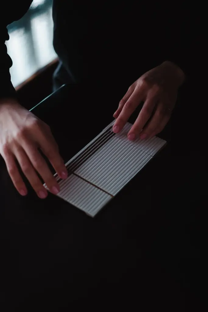 2026年4月25日（土）、OSAJI（オサジ）のグローバルコンセプトストア「お匙 京都（オサジ キョウト）」が、化粧品・食・香りを通し“暮らしの処方”を提案する複合型ストアとして、京都に誕生。 画像 11