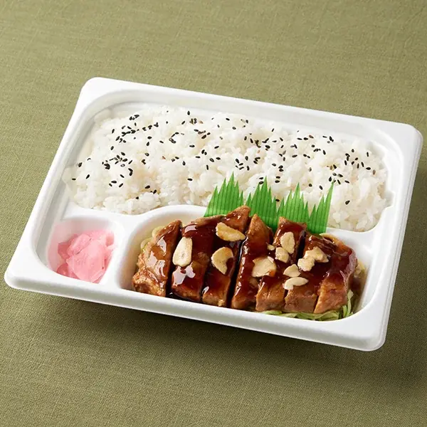 【東海地方限定】 祝・三重県誕生150周年！『美し国（うましくに）』の絶品グルメが大集合！ご当地グルメや県産あおさを使用したおむすびなど「うまいやん！三重の味」フェアを4月14日（火）から開催 画像 2