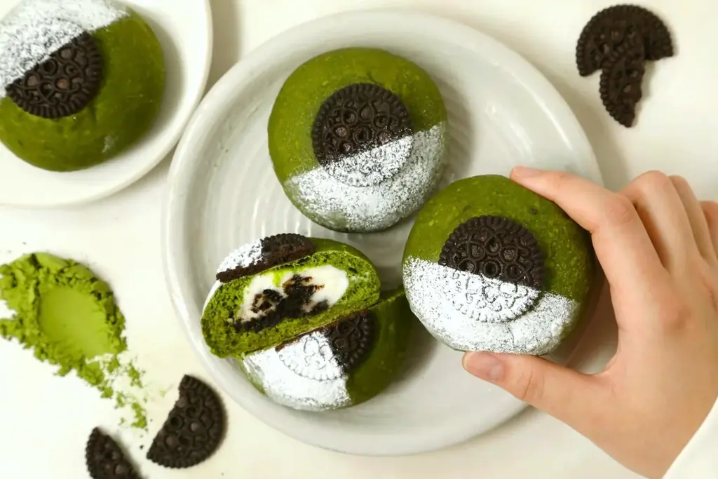 【森半とのコラボ再び！】京都の老舗ベーカリー「グランディール」より爽やかな柚子が香る『京生ちぎりパン～宇治の一番茶～』や抹茶に黒蜜ミルクを合わせたベーグルなど茶師監修の”一番茶”を使用したパンを新発売 画像 7