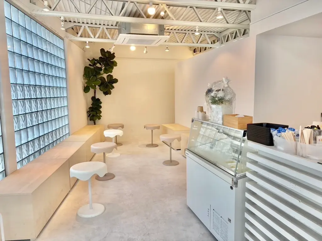 宮崎駅前クレープ店オープン