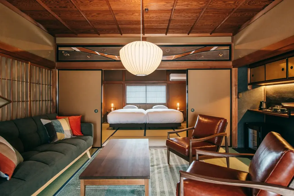 葛城山「一目百万本」のツツジ、混雑前に楽しむ2つの宿泊プランが登場 画像 2