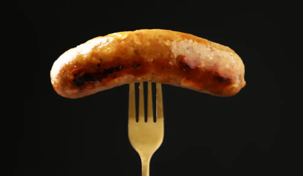 お酒専用ガーリックソーセージ「鬼粗挽き肉肉ガーリックソーセージ」を販売開始 画像 4