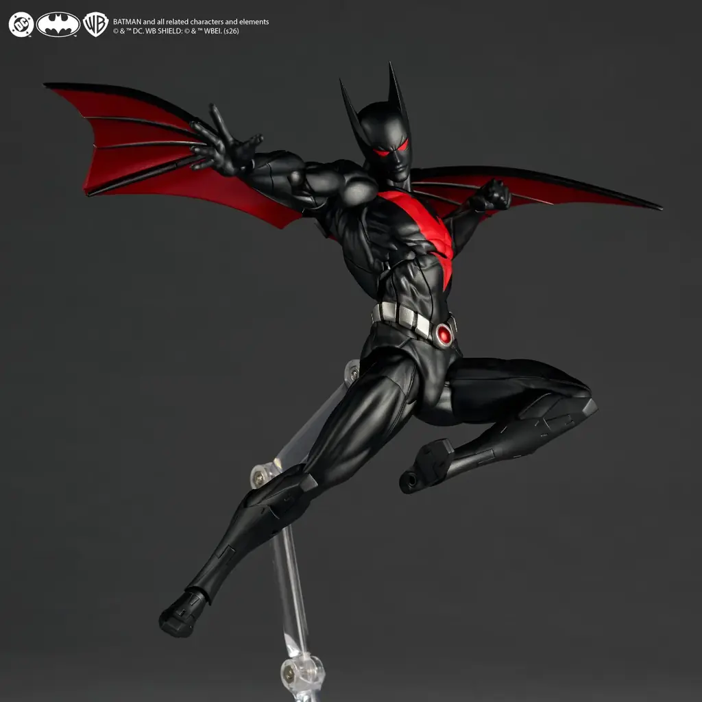 サイバーな未来のバットマンがクラシックスタイルで登場！！ 画像 19