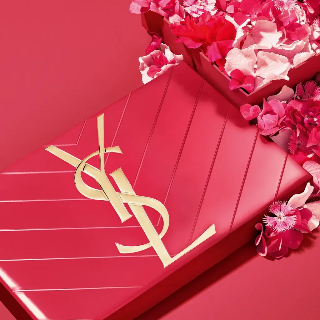【YSL BEAUTY】母の日に向けて、YSLの“LOVE”が詰まったアイテムがギフトセットとなって登場。 画像 2