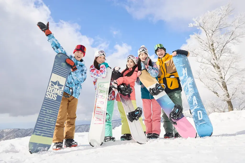 【開業５６年目！史上初の売上高２０億円を突破！！】「西日本最速・最長の１５０日間営業」の関西最大級のスキー場「グランスノー奥伊吹」！来シーズンは１１月１３日～４月１１日までの５ヵ月間オープンが決定！！ 画像 3